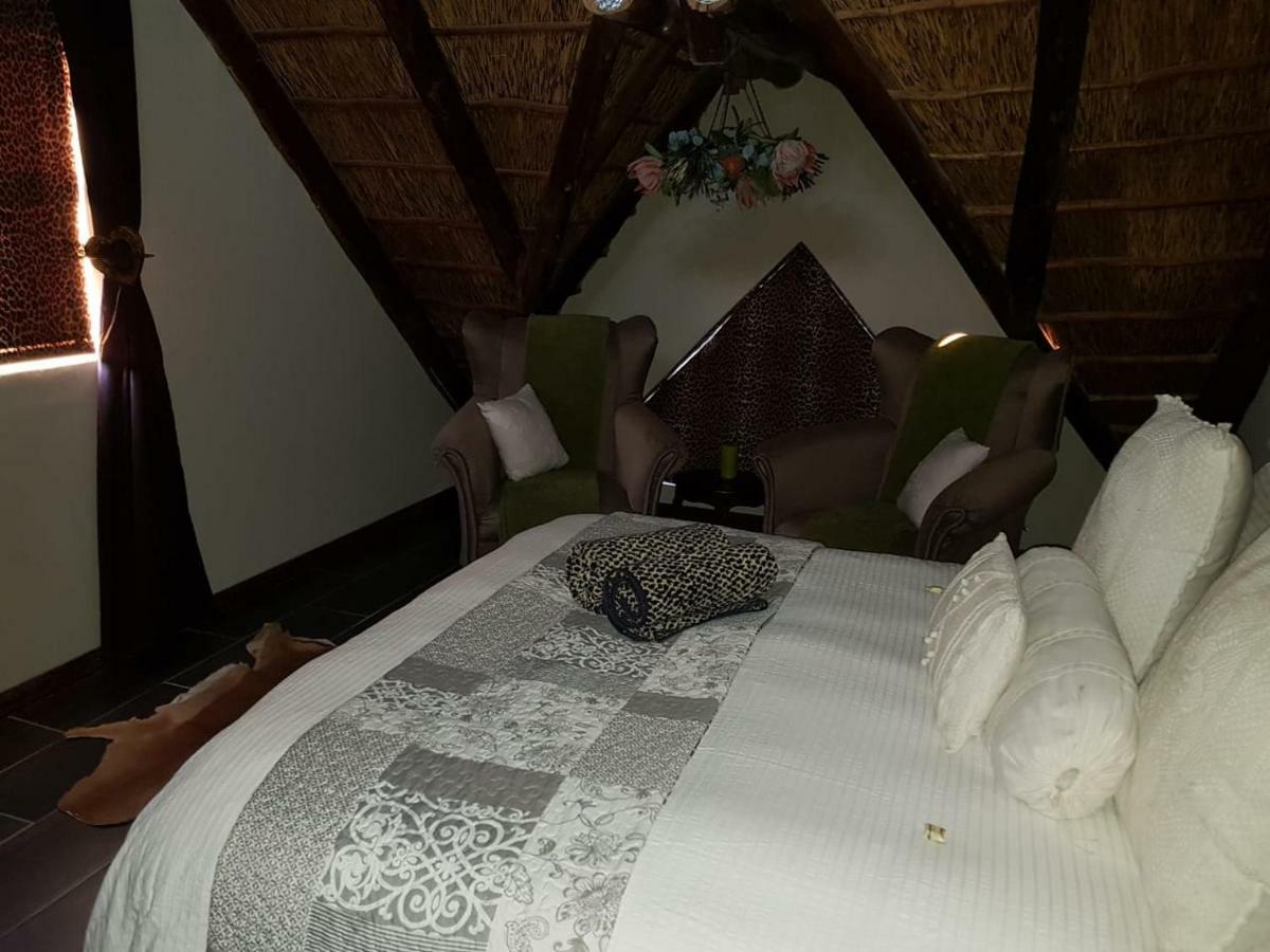Lodge Twentyfour Mabalingwe Nature Reserve Bela-Bela Ngoại thất bức ảnh